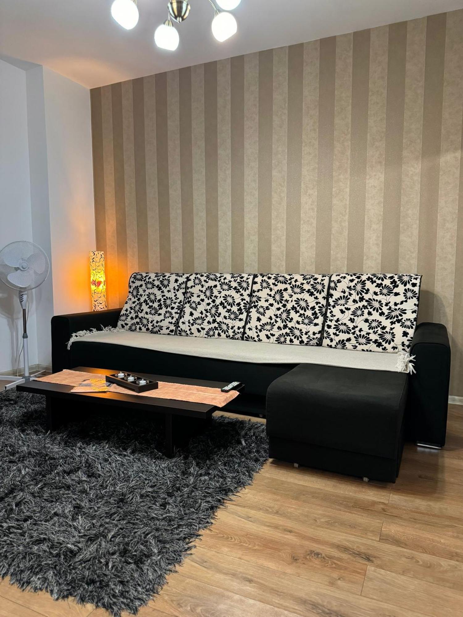 Ada's Luxury Apartament&studio - Old Apartamento